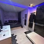 Ground Floor Apartment,jardin,proche Hyper Centre Apartamento