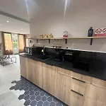 Ground Floor Apartment,jardin,proche Hyper Centre Évreux