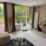 Ground Floor Apartment,jardin,proche Hyper Centre Apartamento *
